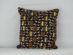Housse de coussin ethnique carré en wax imprimé bogolan coris