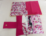 *Kit de change bébé rose clair : trousse de change + tapis à langer +lingettes lavables + gant de toilette