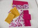 *Kit de change bébé rose clair : trousse de change + tapis à langer +lingettes lavables + gant de toilette