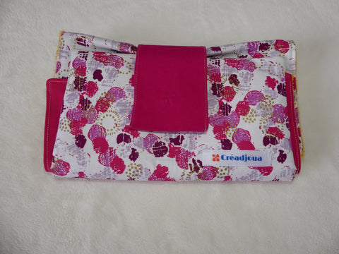 *Kit de change bébé rose clair : trousse de change + tapis à langer +lingettes lavables + gant de toilette